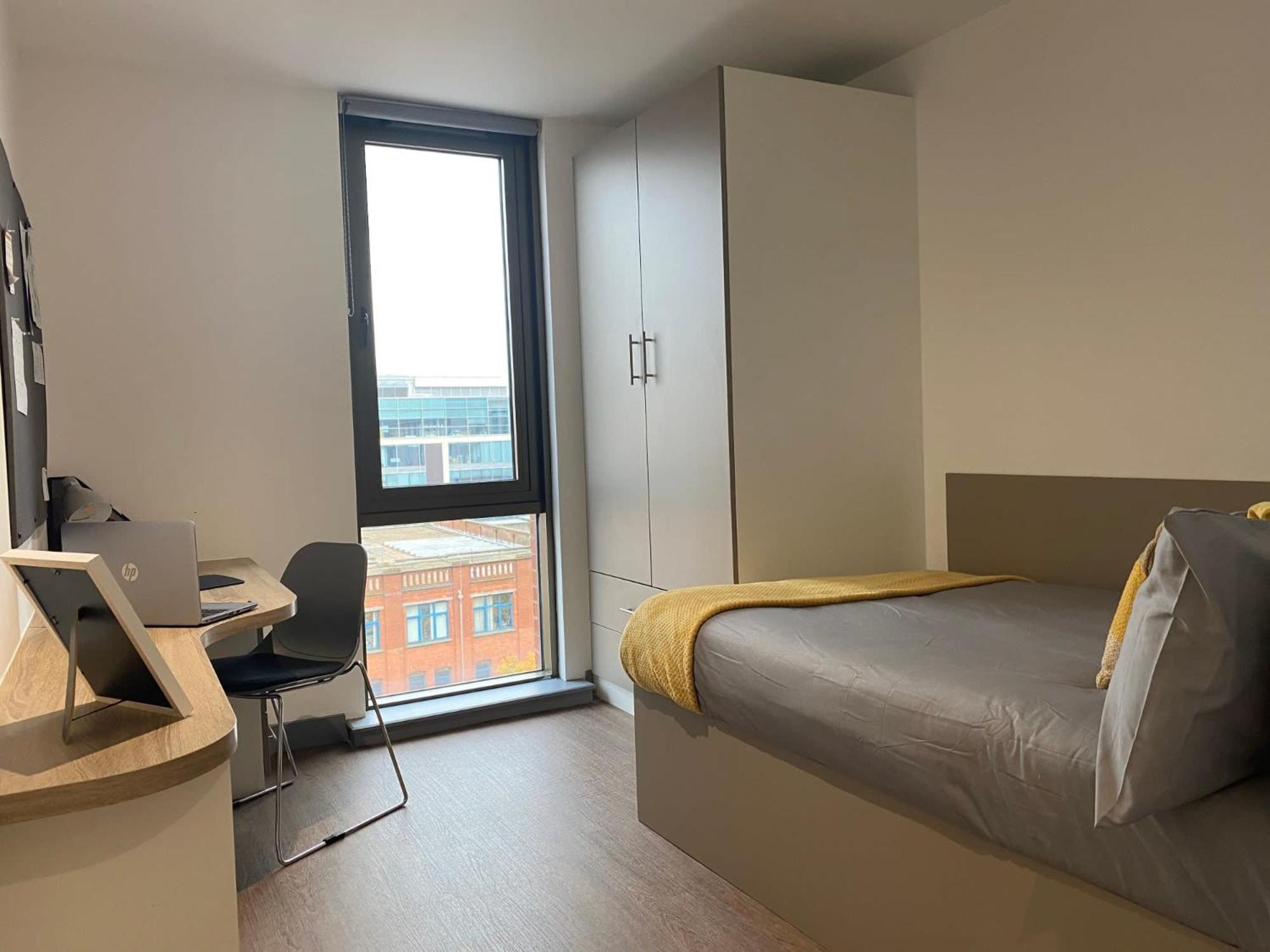 Апартаменти For Students Only At Great Patrick Street Белфаст Екстер'єр фото